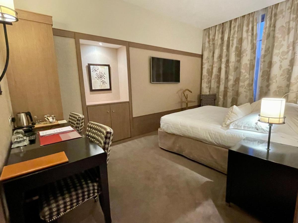 Hotel Au Logis Des Remparts 생테밀리옹 외부 사진